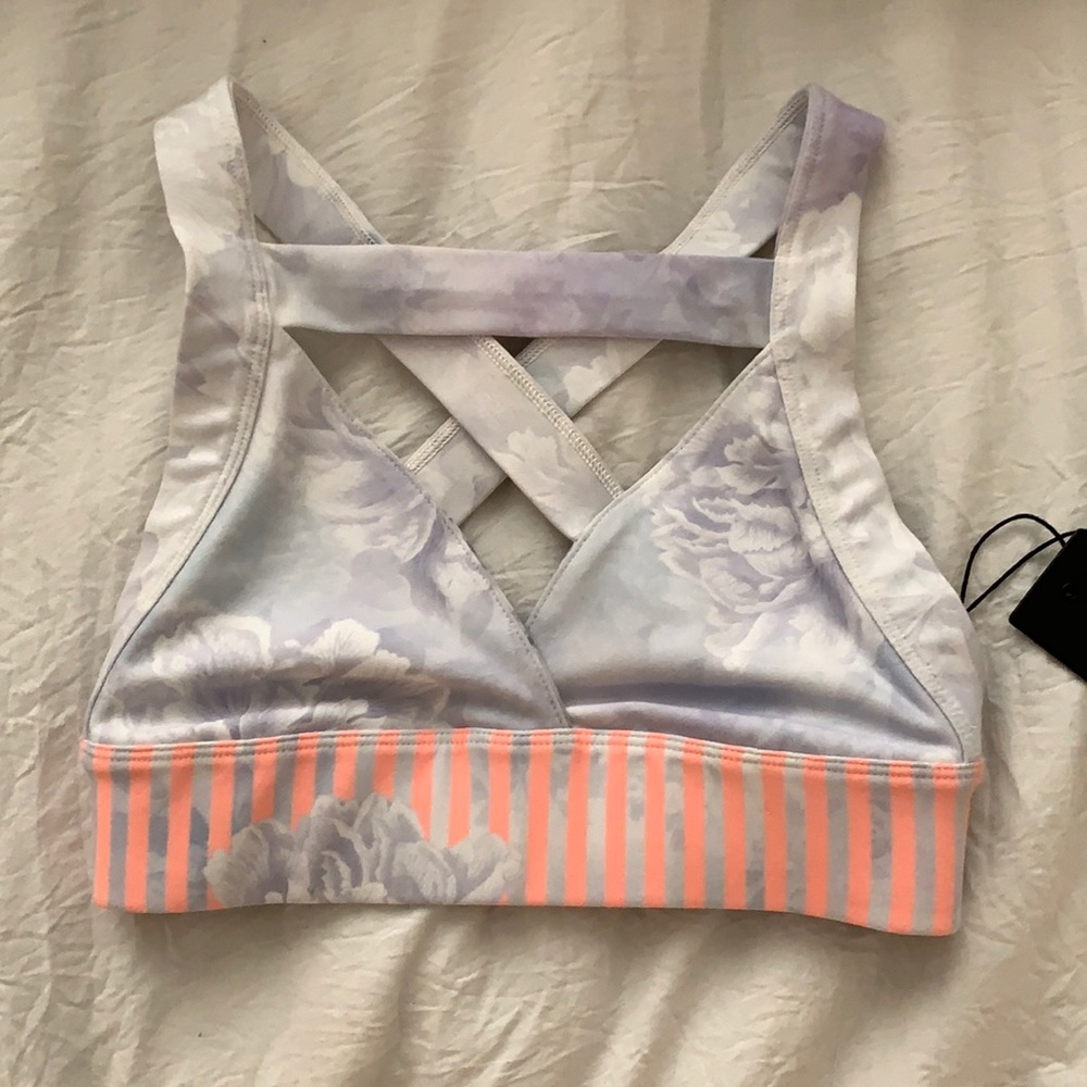 White and peach sports bra size XS
